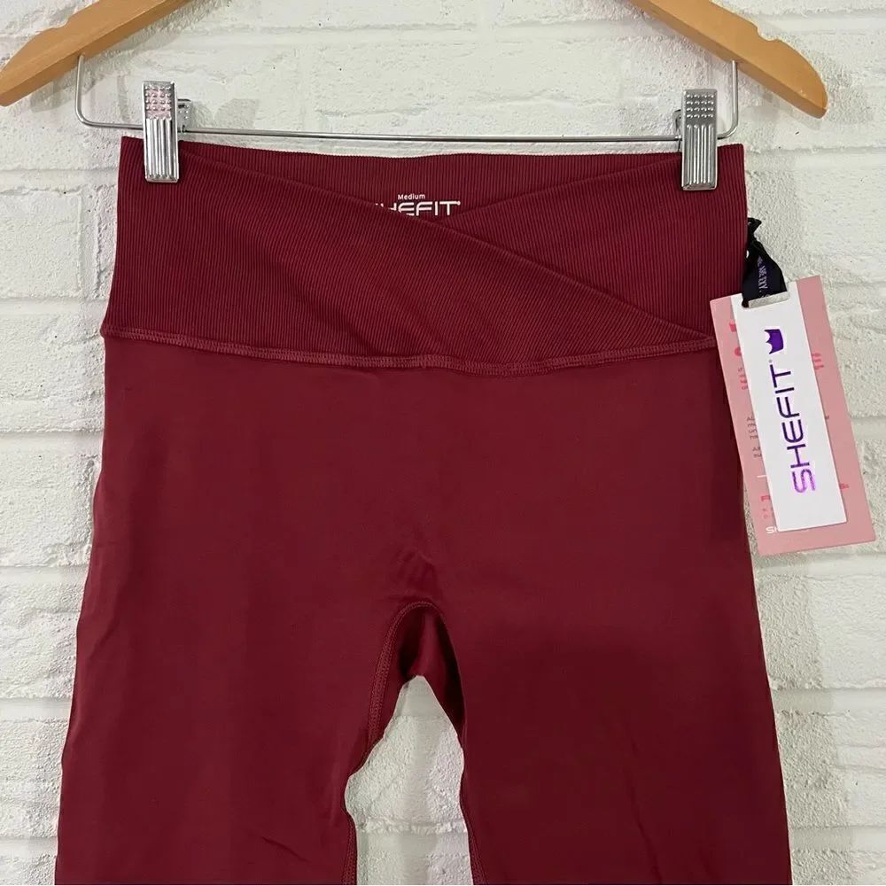 NWT Shefit Black Cherry Crossover Seamless Mesh Leggings Size Medium - Picture 7 of 11
